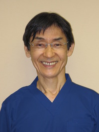 中山医院長スマイル